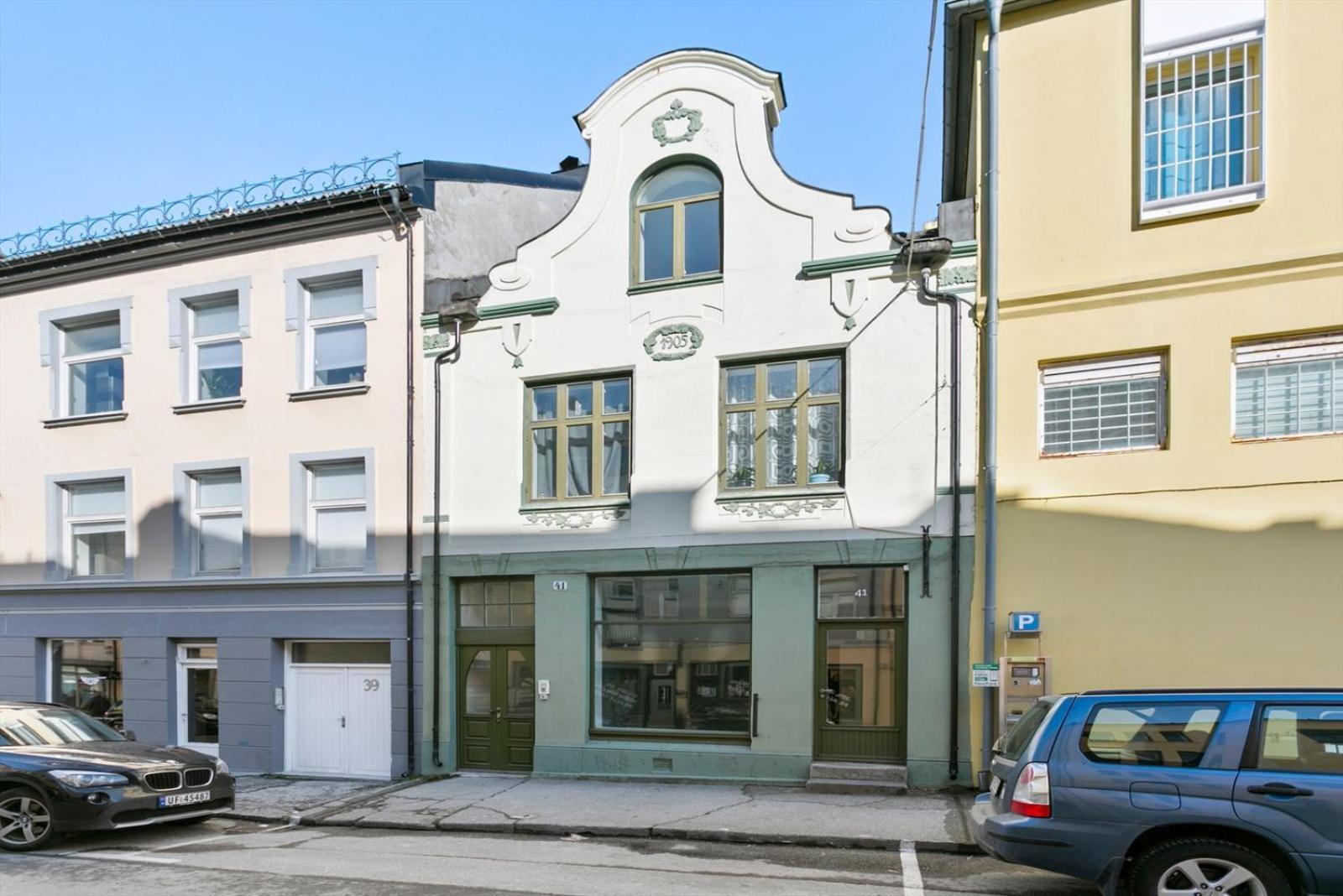 Jugend 1903 Apartment Олесун Екстериор снимка